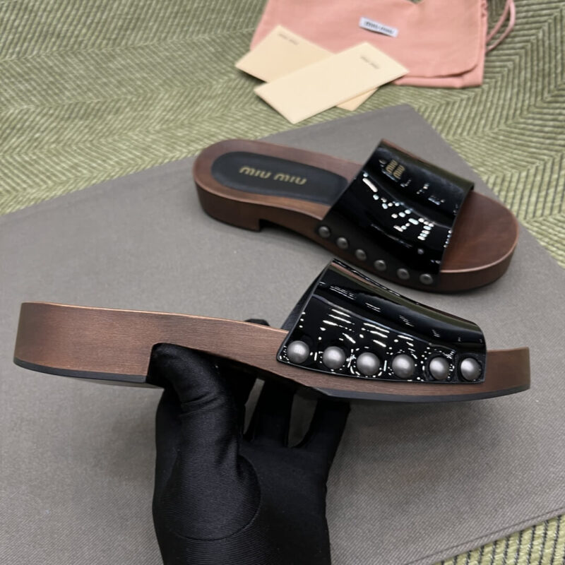 Miu Miu Sandals with Black Patent Leather - Image 4
