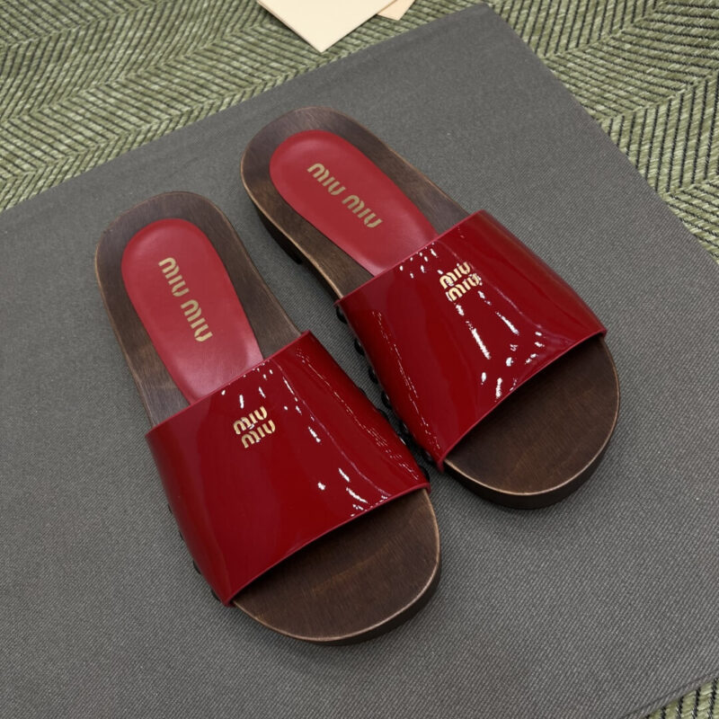 Miu Miu Sandals with Red Patent Leather - Image 5