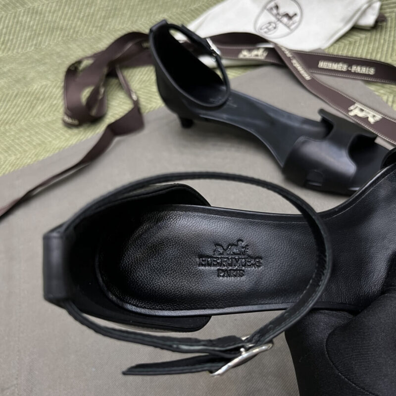 Hermes Joy Sandals With Black Leather - Image 4