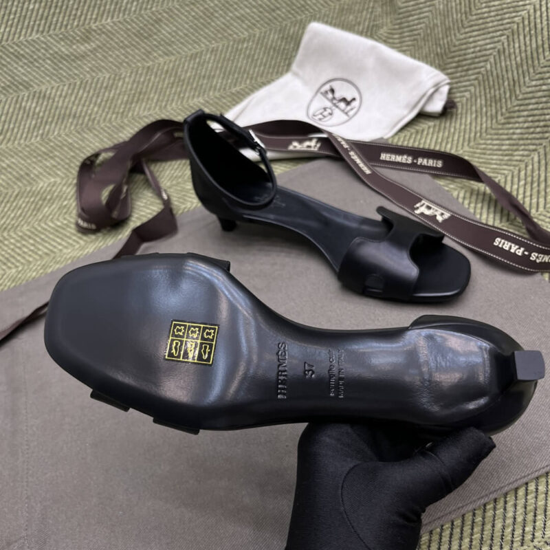 Hermes Joy Sandals With Black Leather - Image 5
