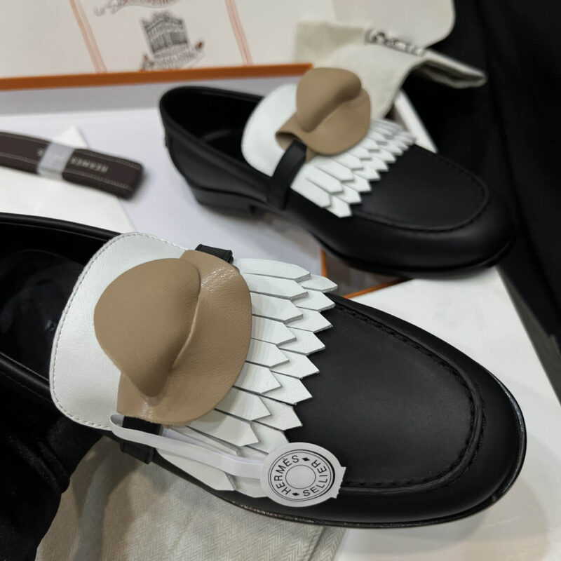Hermes Royal Loafer with White Leather - Image 2