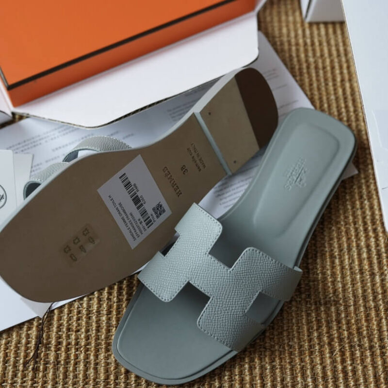 Hermes Oran Sandals with Grey Epsom Leather - Image 7