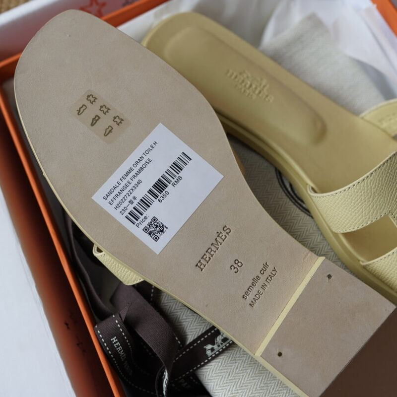 Hermes Oran Sandals with Yellow Epsom Leather - Image 5