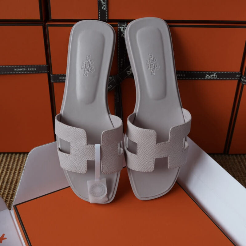 Hermes Oran Sandals with Pink Epsom Leather - Image 6