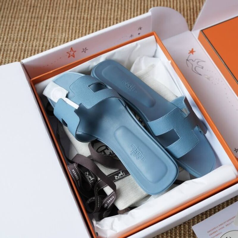 Hermes Oran Sandals with Blue Epsom Leather - Image 2