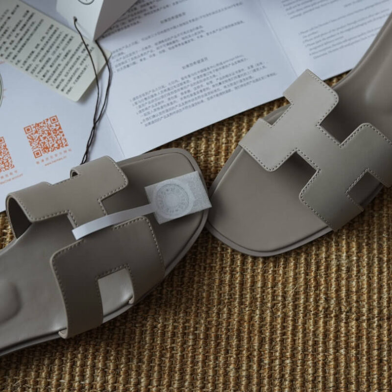 Hermes Oran Sandals with Grey Box Leather - Image 6