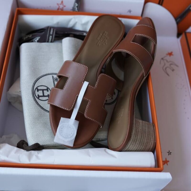 Hermes Oasis Sandals with Gold Box Leather - Image 3