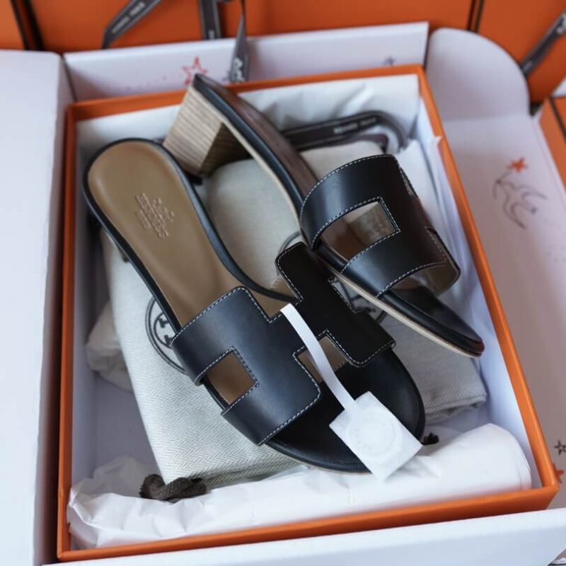 Hermes Oasis Sandals with Black Box Leather - Image 8