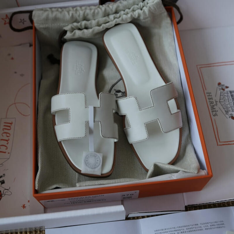 Hermes Oran Sandals with White Box Leather - Image 2