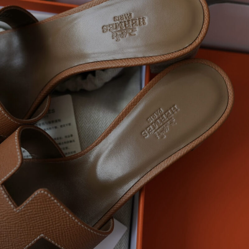 Hermes Oasis Sandals with Gold Epsom Leather - Image 6