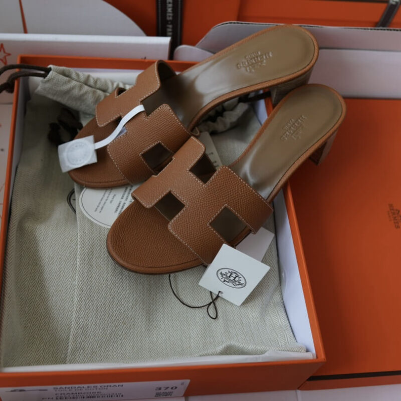 Hermes Oasis Sandals with Gold Epsom Leather - Image 7