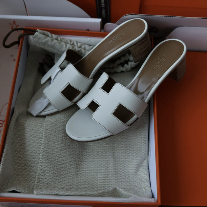Hermes Oasis Sandals with White Box Leather - Image 8