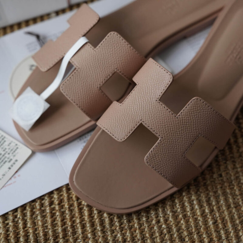 Hermes Oran Sandals with Semelle Epsom Leather - Image 4