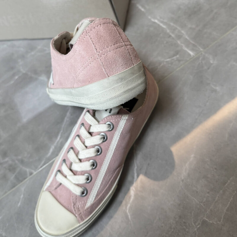 Golden Goose  V-star Low-top Sneakers Pink - Image 6