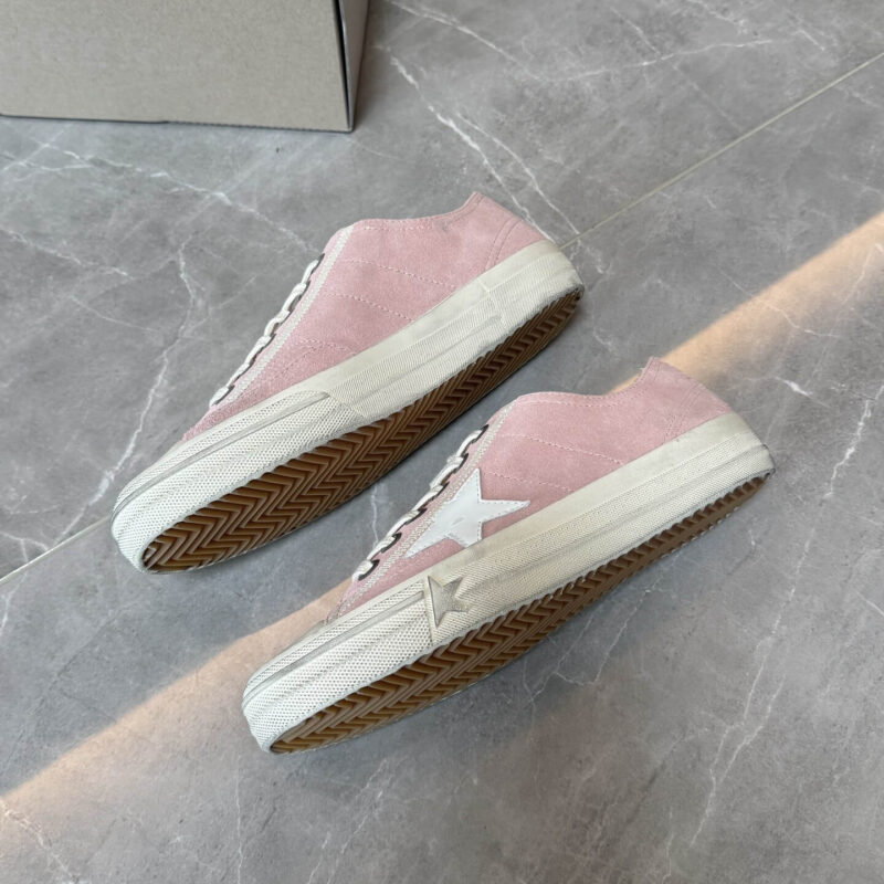 Golden Goose  V-star Low-top Sneakers Pink - Image 2