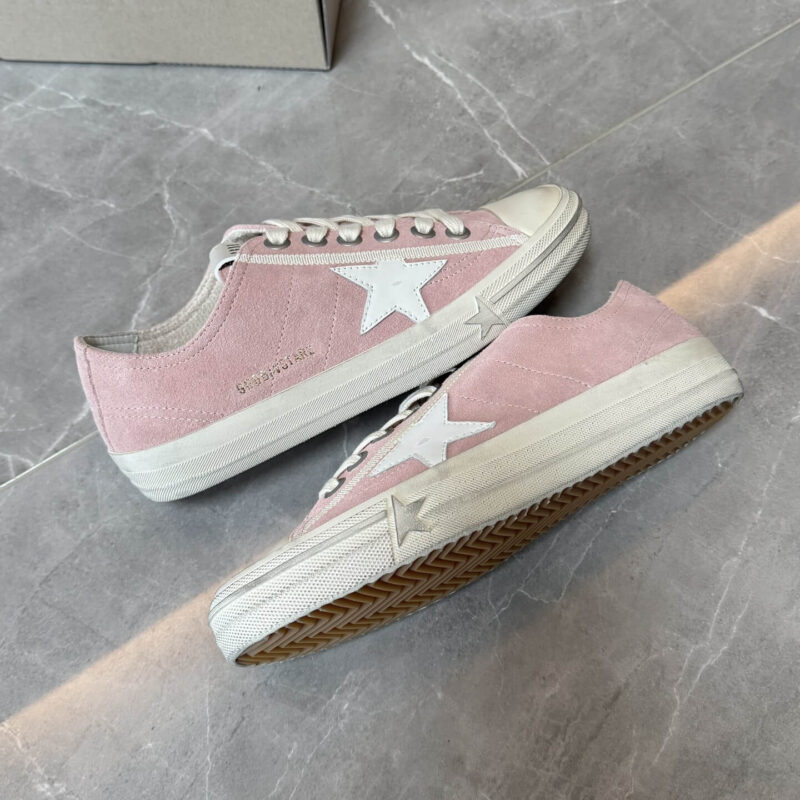 Golden Goose  V-star Low-top Sneakers Pink - Image 9