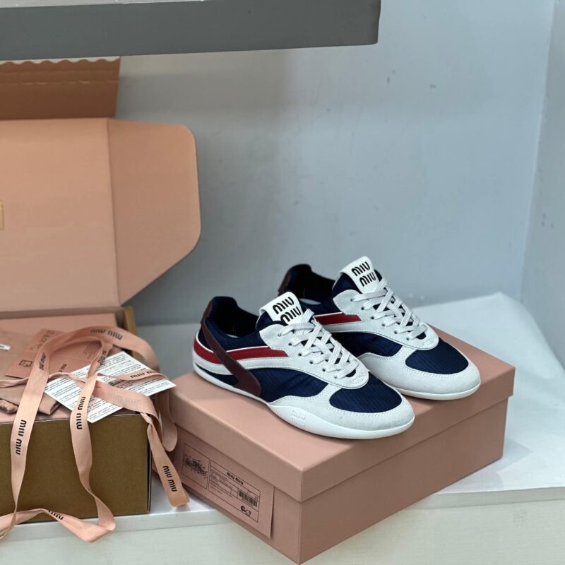 Miu Miu Gymnasium Sneakers Blue - Image 5