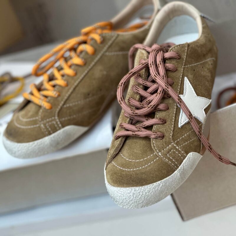Golden Goose True-Star in tobacco-colored suede Sneakers - Image 9