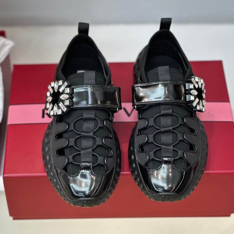 Roger Vivier Viv Run Black Sneakers - Image 4