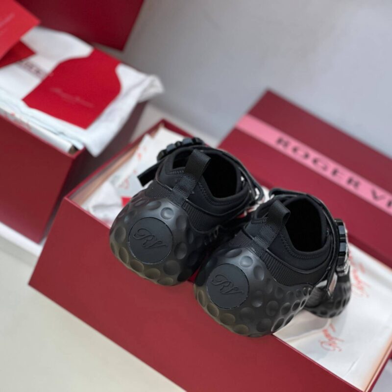 Roger Vivier Viv Run Black Sneakers - Image 7
