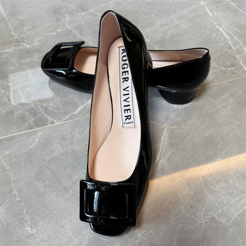 Roger Vivier Roundy Patent Leather Black Buckle Pumps - Image 5