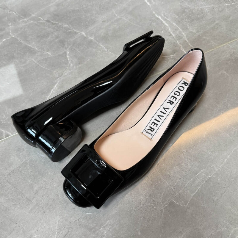 Roger Vivier Roundy Patent Leather Black Buckle Pumps - Image 2
